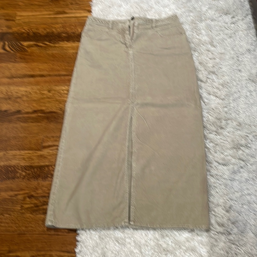Skirt New York & Co
